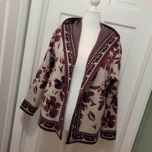 Rachel Zoe Sweaters - Rachel Zoe Floral Patterned Maroon and Beige Women's open Front Cardigan Size L